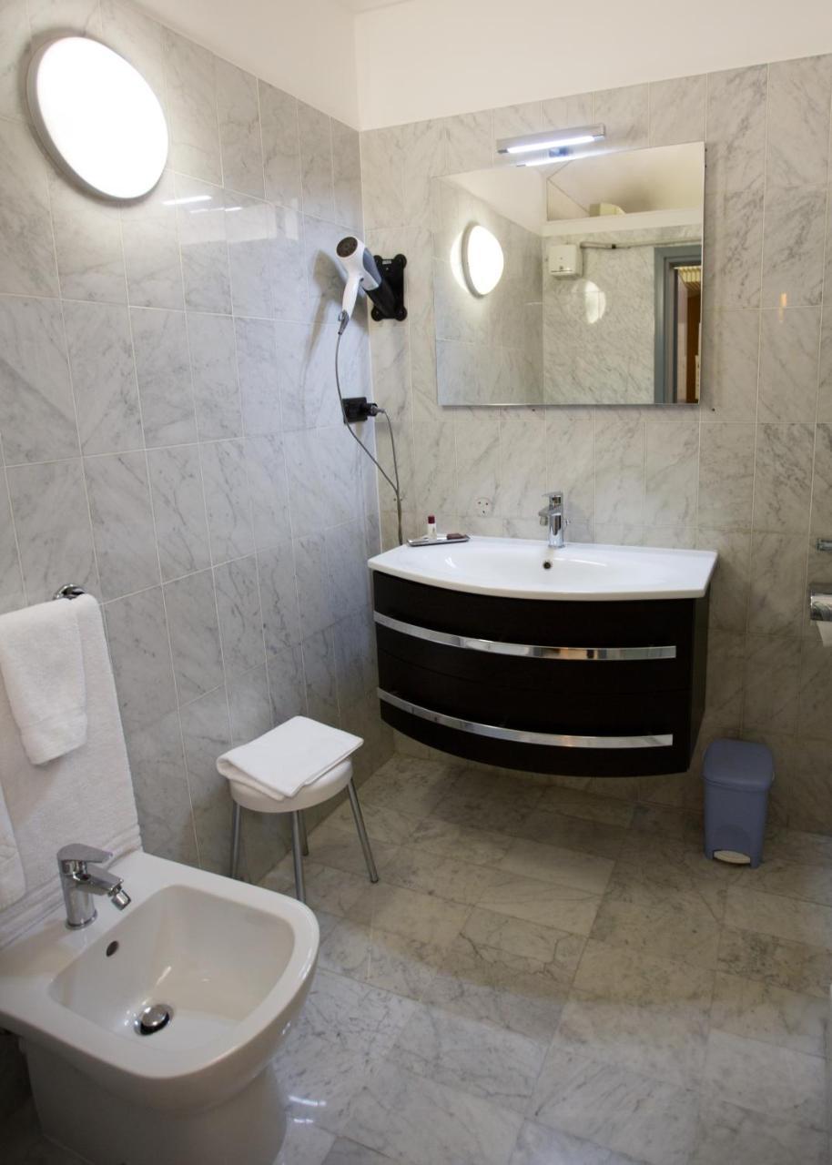 Chelsea Hotel 3*